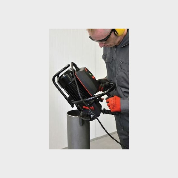 P013.-6"" - 12"" Pipe attachment.-