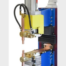 TT003402 400-440 V 50-60 Hz Medium frequency spot welder 127kVA, arms length 830mm, plates depth 650 mm