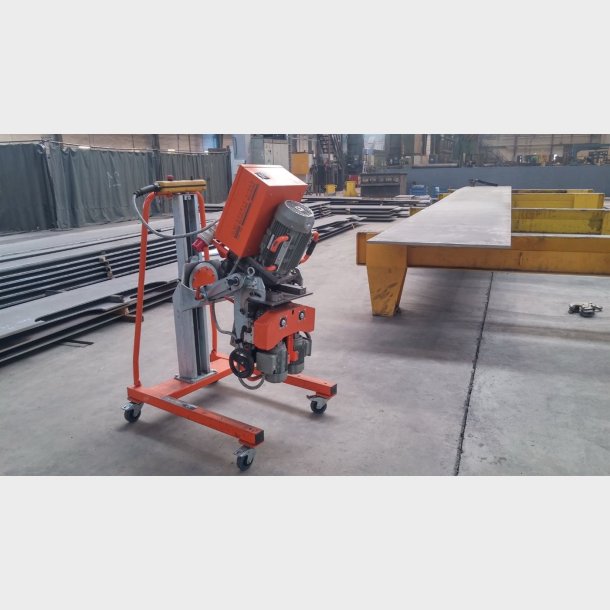 1940  - Bevelling machine UZ50 Triumph +3D MANIPULATOR, 400V, 50 Hz BEVL1030
